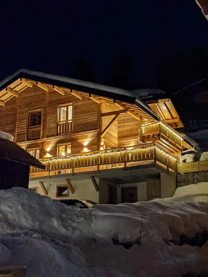 Chalet Neuf 14 Pers Proximite La Clusaz Et Grand Bornand Saint-Jean-de-Sixt
